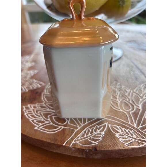 Victoria Checko Slovakia Pepper Spice Jar - Picture 3 of 7